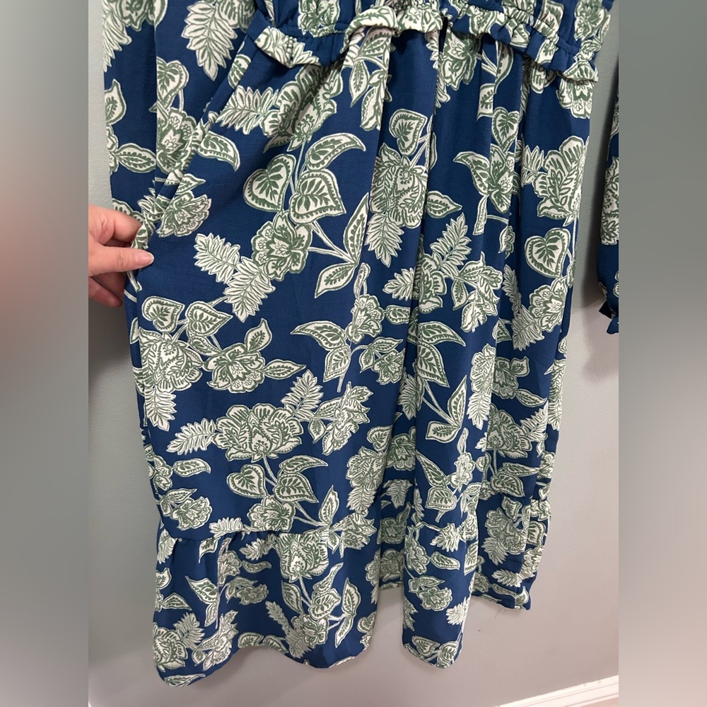 Monteau Los Angeles Blue Floral Print Dress - Picture 6 of 10